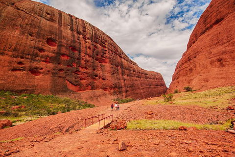 Kata Tjuta Sunrise And Valley Of The Winds Half-Day Trip - C Tourism 3