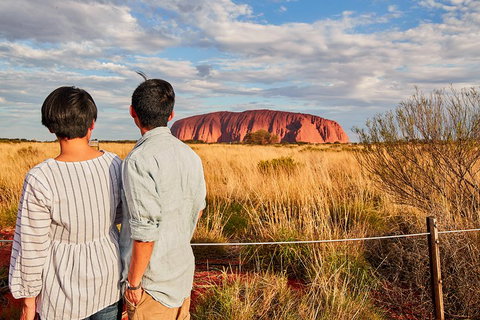 Uluru (Ayers Rock) Sunset Tour - C Tourism 1