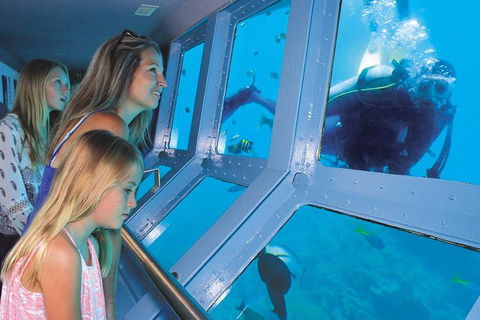 Port Douglas - Cruise And 10 Minute Scenic Flight - C Tourism 0