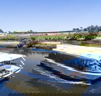 Swan Valley Gourmet Wine Cruise from Perth - C Tourism