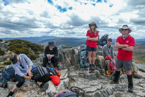 6 Day Trek The Cradle Mountain Overland Track - C Tourism 0