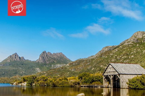 6 Day Trek The Cradle Mountain Overland Track - C Tourism 1