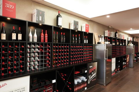 Penfolds Barossa Valley: Make Your Own Wine - C Tourism 2