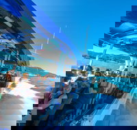 Whitehaven Beach Day Tour with Snorkel in Whitsundays Island - C Tourism