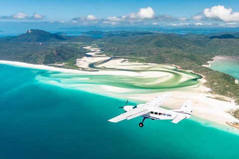 Scenic Flight - Great Barrier Reef, Heart Reef, Whitehaven Beach & Hill Inlet! - C Tourism 5