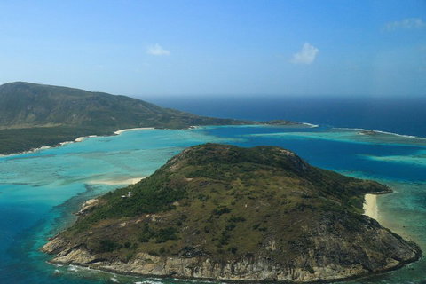 The Whitsunday Express Scenic Flight - 25 Minutes - C Tourism 0