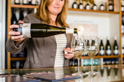 Kangaroo Island Gourmet Food And Wine 4WD Tour - C Tourism 0