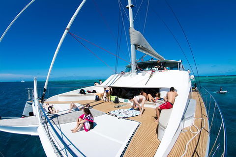 Passions Of Paradise Great Barrier Reef Snorkel And Dive Cruise From Cairns By Luxury Catamaran - C Tourism 3